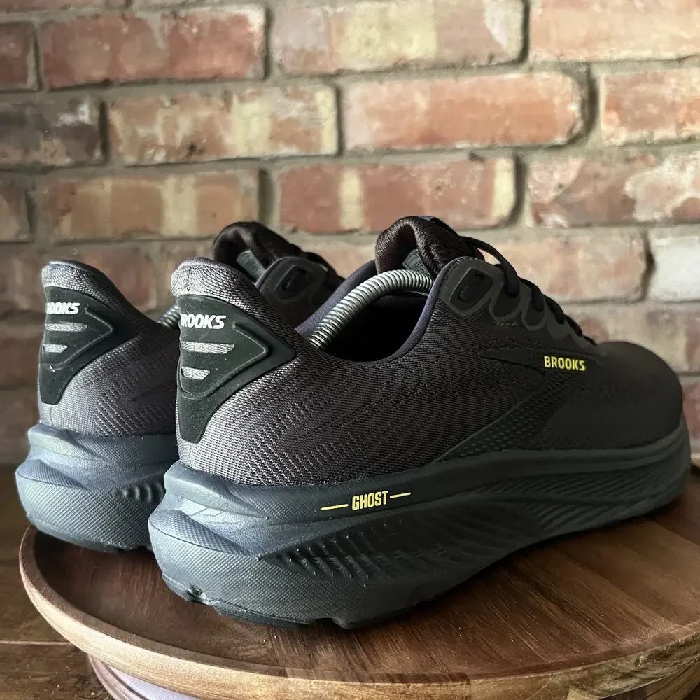 Brooks ghost 17